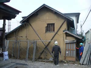 家屋建物の解体→取り壊し→撤去工事前